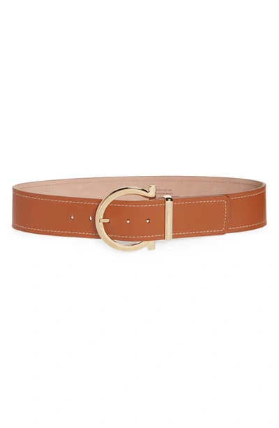 Ferragamo Gancio Leather Belt In New Vicuna/gold