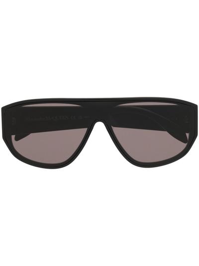Alexander Mcqueen Logo Sunglasses In Nero
