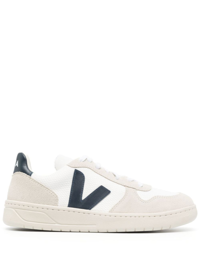 Veja V-10 Panelled Lace-up Sneakers In Multi