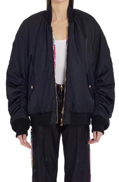 Versace I Ventagli-print Reversible Puffer Jacket In Black