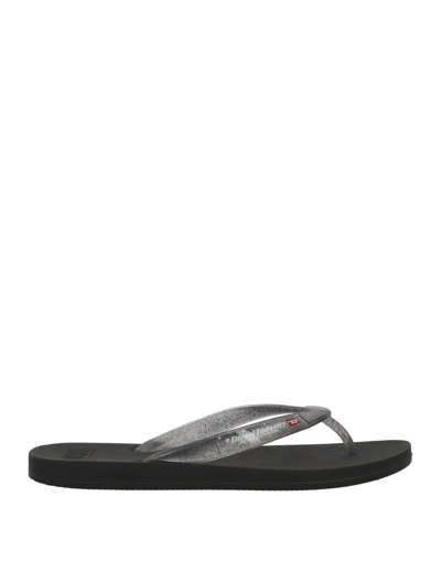 Diesel Toe Strap Sandals In Black