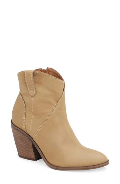 Lucky Brand Loxona Bootie In Distressed N Bzcrns
