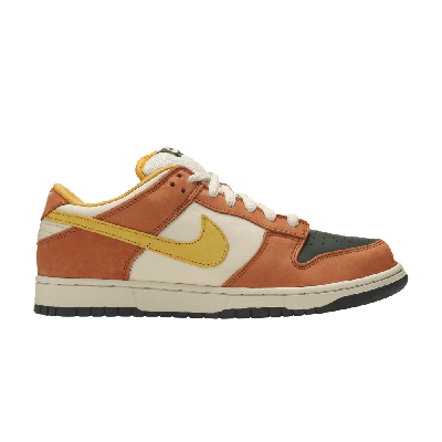 Pre-owned Nike Dunk Low Pro Sb 'vapor' In Brown