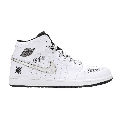 Pre-owned Air Jordan 1 Retro 'barons - Home' In White
