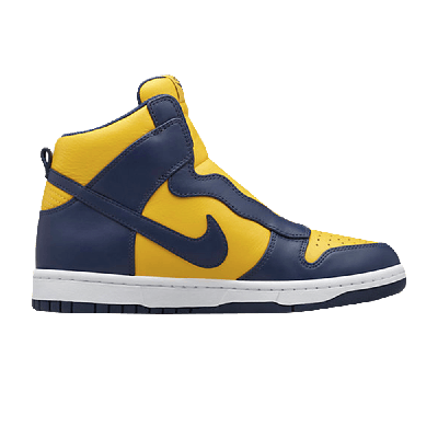 Pre-owned Nike Sacai X Wmns Lab Dunk Lux 'varsity Maize Navy' In Yellow