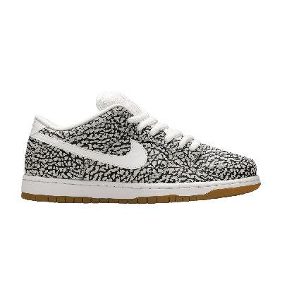 Pre-owned Nike Sb Dunk Low 'road' In Grey