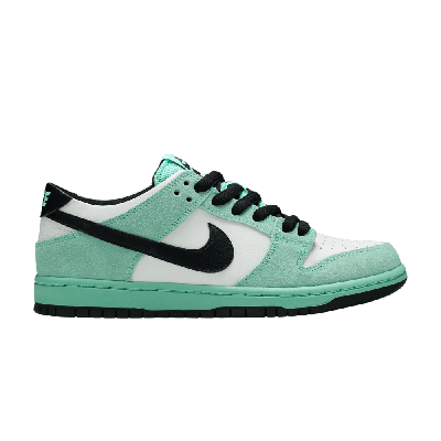 Pre-owned Nike Sb Dunk Low 'sea Crystal' In Green