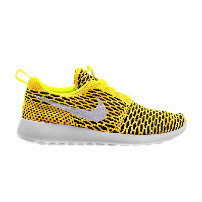 Pre-owned Nike Wmns Roshe One Flyknit 'volt' In Yellow