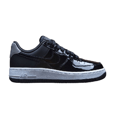Pre-owned Nike Wmns Air Force 1 07 Se Premium 'black Silver'