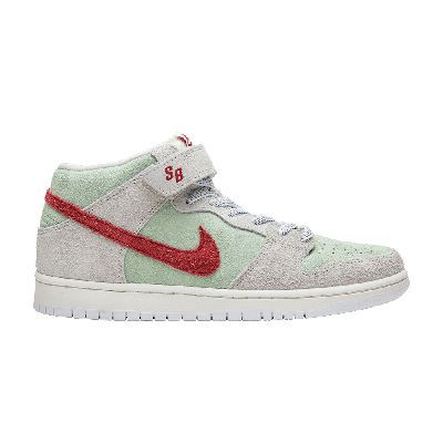 Pre-owned Nike Sb Dunk Mid 'white Widow' In Green