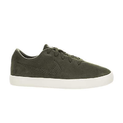 Pre-owned Nike Essentialist Suede In Green
