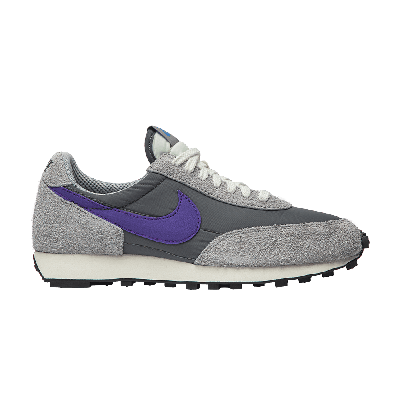 Pre-owned Nike Daybreak Sp 'hyper Grape' In Grey