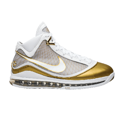 Pre-owned Nike Air Max Lebron 7 Retro Qs 'china Moon' 2020 In Gold