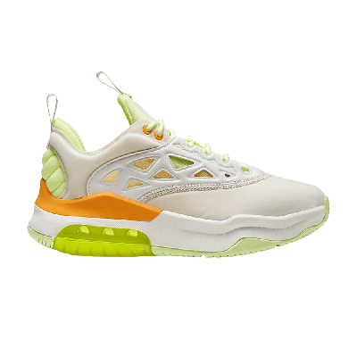 Pre-owned Nike Wmns Jordan Air Max 200 Xx 'barely Volt' In Tan