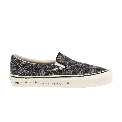 Pre-owned Vans Raised By Wolves X Og Classic Slip-on Lx 'tv Static' In Black