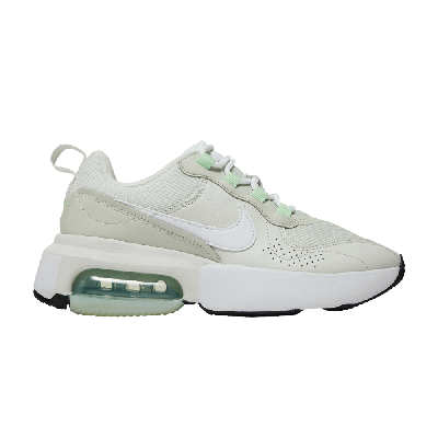 Pre-owned Nike Wmns Air Max Verona 'spruce Aura' In White