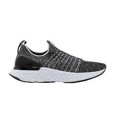 Pre-owned Nike Wmns React Phantom Run Flyknit 2 'oreo' In Black