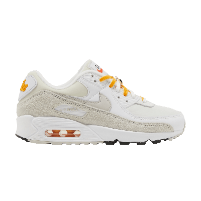 Pre-owned Nike Wmns Air Max 90 Se 'first Use - White University Gold'