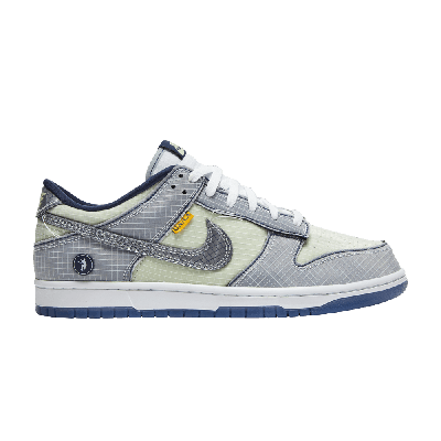 Pre-owned Nike Union La X Dunk Low 'passport Pack - Pistachio' In Green