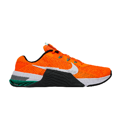 Pre-owned Nike Metcon 7 'total Orange Clear Emerald'