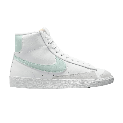 Pre-owned Nike Wmns Blazer Mid '77 Next Nature 'white Barely Green'