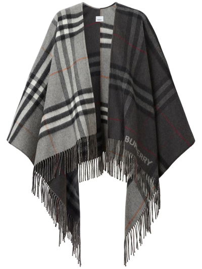 Burberry Contrast Check Cape In Grey