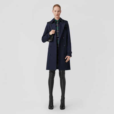 BURBERRY BURBERRY MID-LENGTH KENSINGTON HERITAGE TRENCH COAT