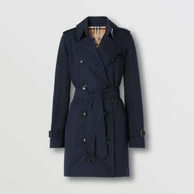 Burberry Short Kens In Coal Blue
