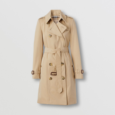 Burberry The Mid-length Chelsea Heritage Trench Coat In Neutrals