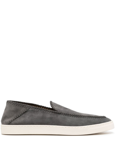 Giorgio Armani Whipstitch-trim Detail Sneakers In Grau