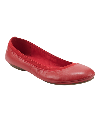 Bandolino Edition Round Toe Ballet Flat In Red Patent
