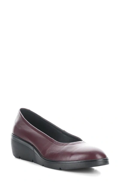 Fly London Numa Wedge Flat In 001 Bordo Dakota