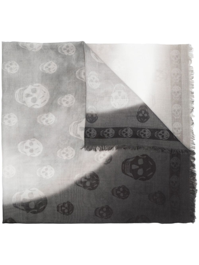 Alexander Mcqueen Skull-print Scarf In Grey