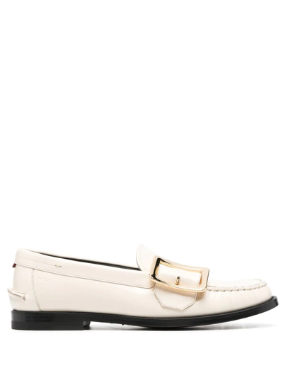 Bally 10mm Calya Patent Leather Loafers In Ivory
