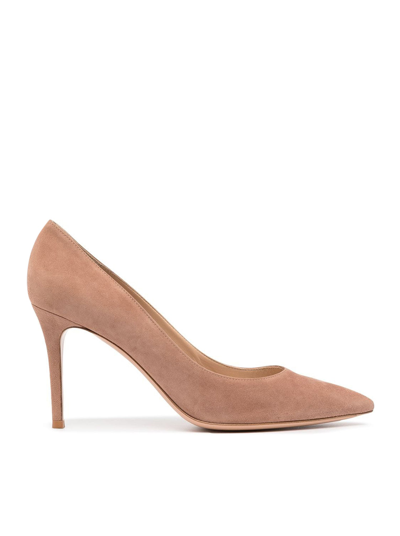 Gianvito Rossi Pointed Toe Pump In Nude & Neutrals