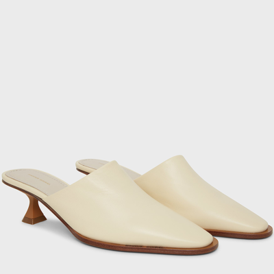 Mansur Gavriel Kitten Mule In Crema