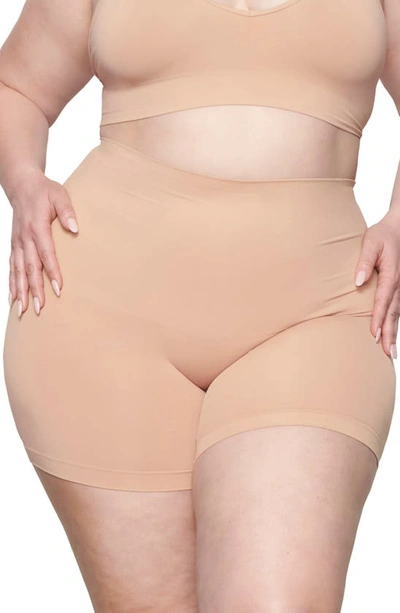 Skims Soft Smoothing Shorts In Clay