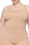 Skims Soft Smoothing Tank In Clay