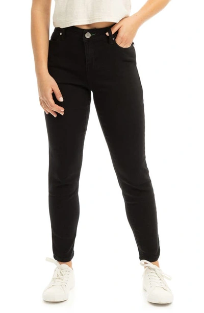 1822 Denim Crop Skinny Jeans In Black