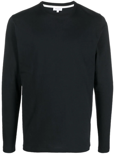 Norse Projects Logo-patch Long-sleeve T-shirt In Black
