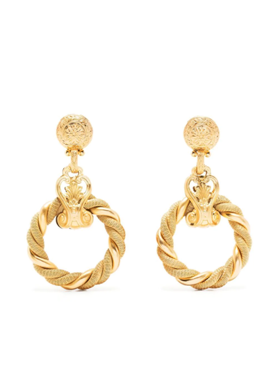 Pre-owned Gianfranco Ferre 1980s Twist-detailing Dangle Clip-on Earrings In Gold