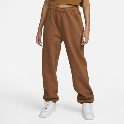 Nike Women's Solo Swoosh Fleece Pants In Brown