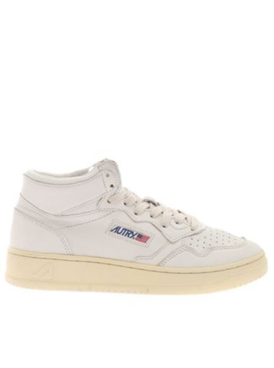 AUTRY MEDALIST MID WHITE LEATHER SNEAKERS