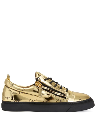 Giuseppe Zanotti Nicki Metallic Signature-logo Sneakers In Gold