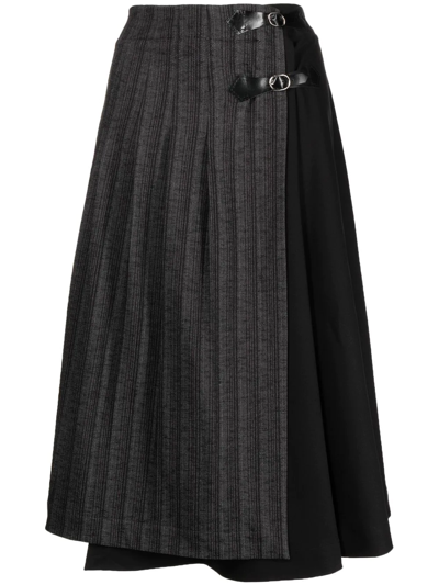 Antonio Marras Two-tone Buckle-fastening Skirt In Black