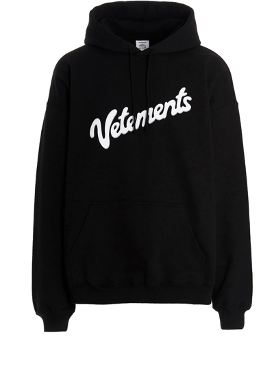 Vetements Logo Drawstring Hoodie In Nero