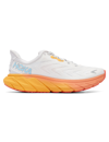 Hoka Arahi 6 Running Wide Shoe In Multicolour