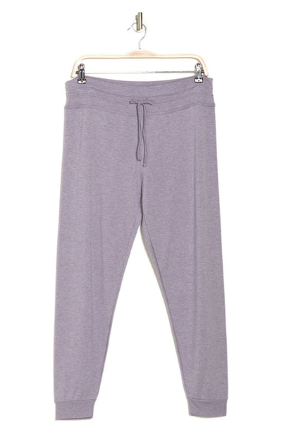 Beyond Yoga Lounge Around Joggers In Lavender Wash Heather