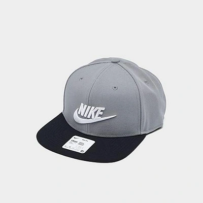 Nike Unisex Pro Futura Snapback Hat In Particle Grey