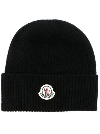 Moncler Black Logo Patch Knitted Beanie Hat